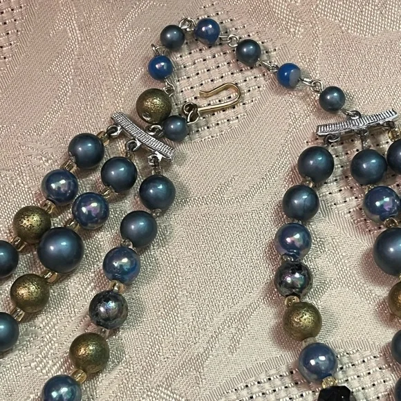 VTG Boho Retro Blue and Gold Beaded Multi-stranded Costume Jewelry Necklace - Picture 4 of 6